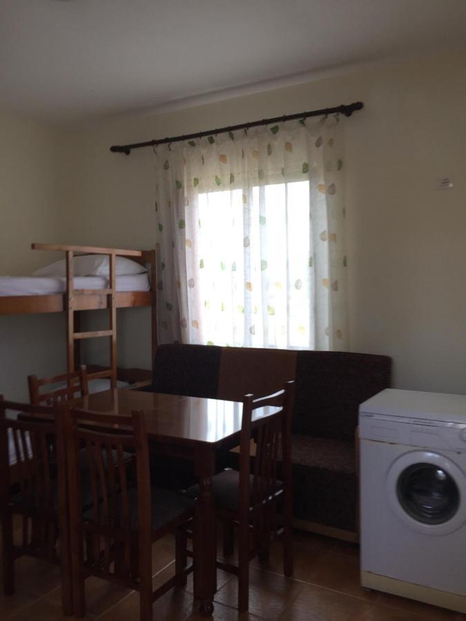 Velipojë Shyqi Apartments מראה חיצוני תמונה